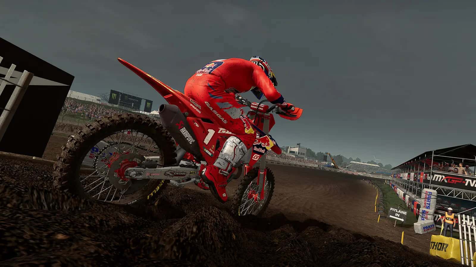 https://erysta-cdn.com/medias/mxgp-24-the-official-game-fox-holeshot-edition-5LH23BAV-screenshot-4.webp